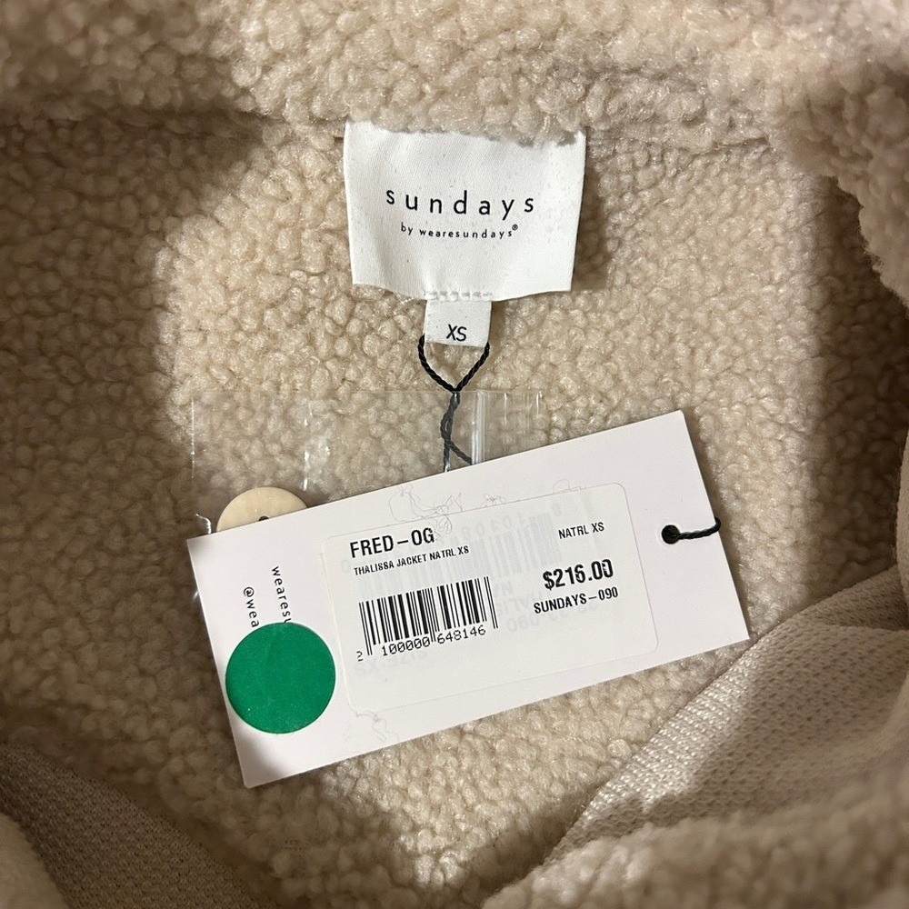 Sundays Thalissa Sherpa Jacket Natural Cream Puff Sleeve Cropped Shacket XS NEW - Picture 5 of 5